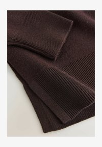 Atlasīts, chocolate brown