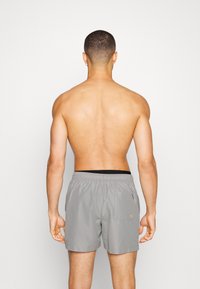 Calvin Klein Swimwear MEDIUM DOUBLE - Short de bain - mercury grey