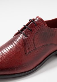 Melvin & Hamilton Nauhakengät - bordeaux