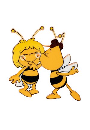 Kaks multikatiivset mesilast, üks blondide juustega, jagamas põsel suudlust valgel taustal.