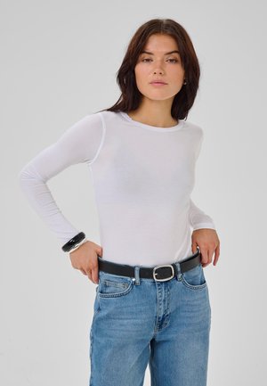 Long sleeved top - bright white