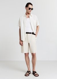 Calliope CON TASCA - Camicia - bianco lana