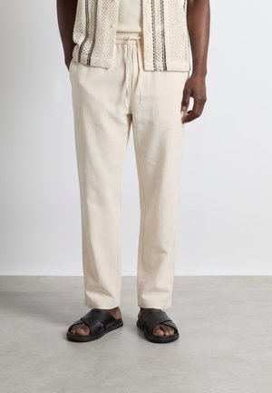 Burocs, LINEN BLEND PANTS - Broek - beige