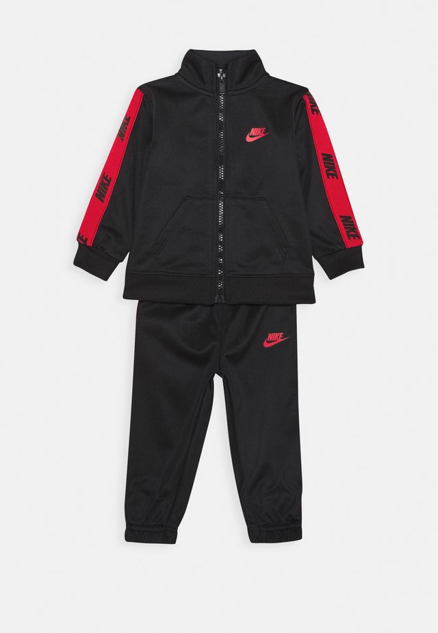 SET - Trainingsanzug - black