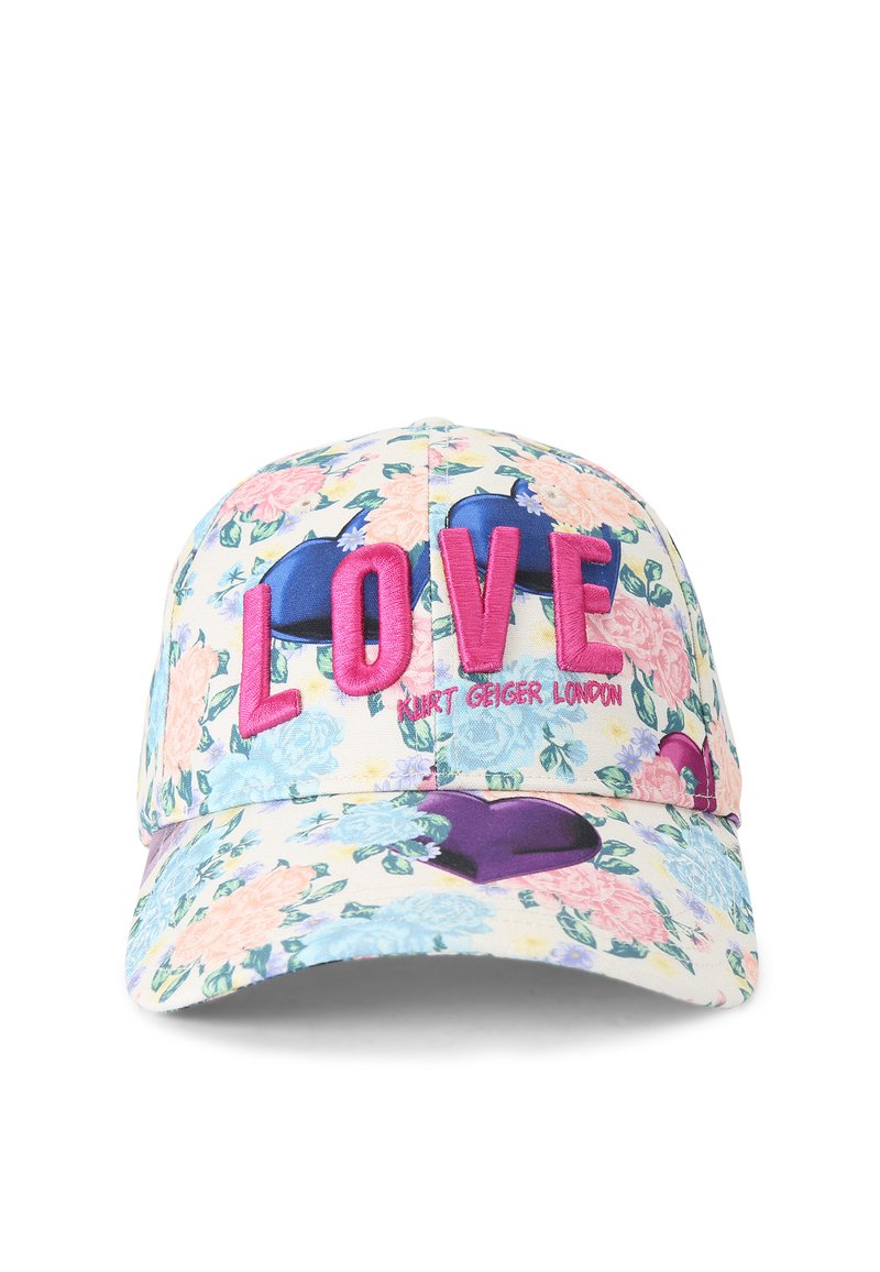 Baseballpet met bloemenpatroon, pasteltinten en roze geborduurde tekst "LOVE". Voorzien van hartaccenten in paars en blauw.