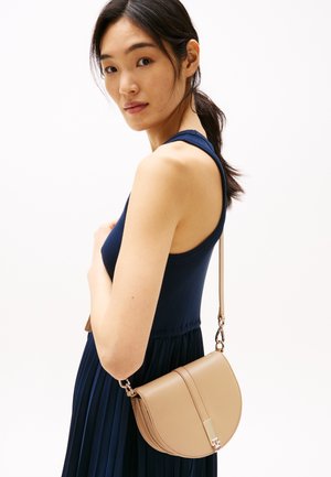 HERITAGE SADDLE - Cross body bag - khaki