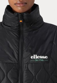 Ellesse HEIDE - Lett jakke - black