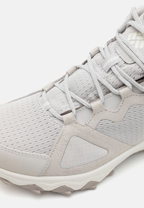 PEAKFREAK HERA MID - Hiking shoes4