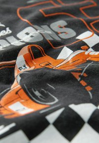 Next RELAXED FIT SHORT SLEEVE GRAPHIC STANDARD - Triko s potiskem - black racing car