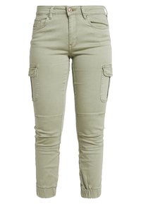 Cargo byxor i olivgrön, med en åtsittande design, elastiska muddar, sidofickor och synliga sömnadsdetaljer på benen.
