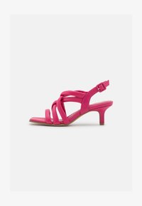 Selected, pink