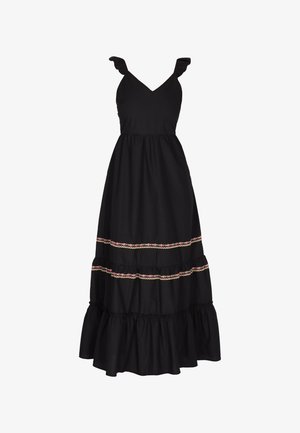 Czarna maxi sukienka z falbaniastymi ramiączkami, dekoltem w serek, gumowanym pasem i warstwowym dołem ozdobionym kolorowymi haftami. Wykonana z lekkiego materiału.