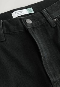 BOYFRIEND TURN UP  - Sirgete säärtega teksad - washed black