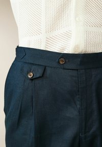 Next SIDE ADJUSTER - REGULAR FIT - Auduma bikses - navy blue