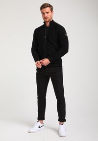 Gabbiano Kardigan - black