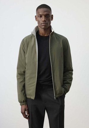 Mango ADULT - Chaqueta de entretiempo - khaki
