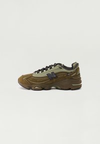 M1000 UNISEX - Tenisice - woodland