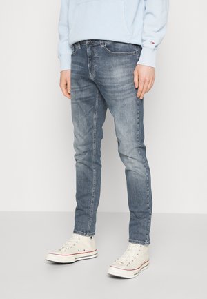 AUSTIN SLIM - Tapered-Farkut - denim dark