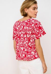 Next REGULAR FIT - Tričko s potlačou - red print