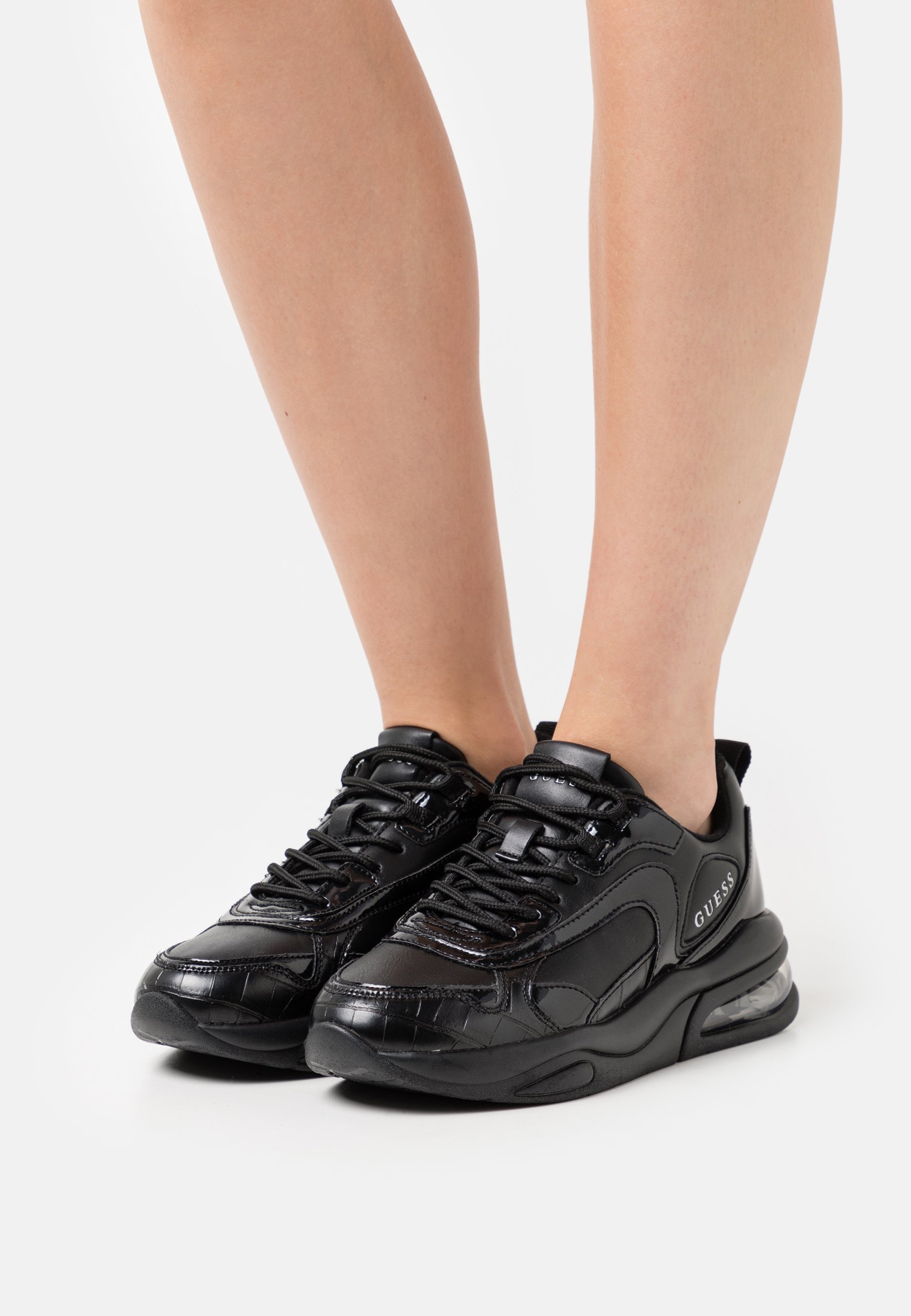 Guess FEVER - Sneakers laag - black/Zwart - Zalando.nl