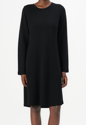 Repeat, Robe pull - black