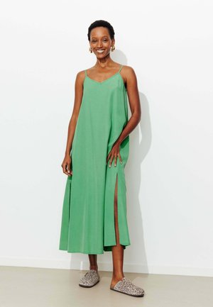 ÉVASÉE - Robe de jour - vert clair