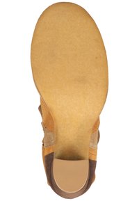 Kickers Kozaki