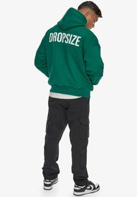 Dropsize HEAVY HD PRINT - Huppari - green