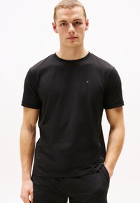 Tommy Hilfiger - ESSENTIALS TEE - Pizsama felső - black Miniatűr kép 1