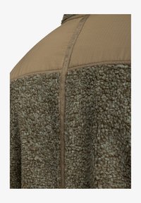 Unselected, sea spray heather