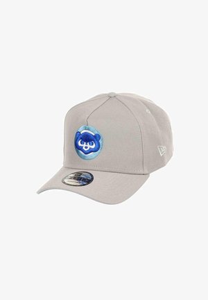 New Era, CHICAGO CUBS MLB 100 YEARS WRIGLEY FIELD SIDEPATCH COOPERSTOWN SKY 9FORTY A-FRAME SNAPBACK - Cap - grau