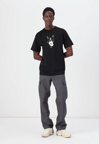 Cleptomanicx GOOD CAT - T-Shirt print - black