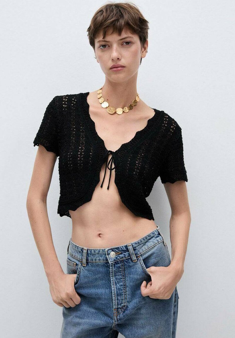Mango Blouse - black