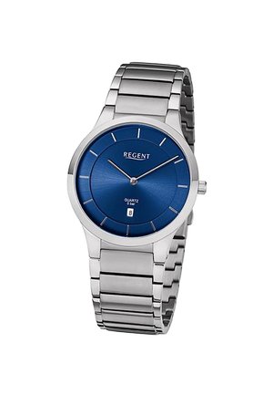 Silberne Metallarmbanduhr mit blauem Zifferblatt, minimalistischen Stundenmarkierungen, drei Zeigern, Datumsanzeige bei 6 Uhr und "Regent"-Logo bei 12 Uhr.