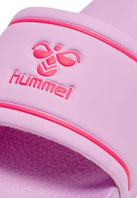 Hummel Pool slides - pastel lavender