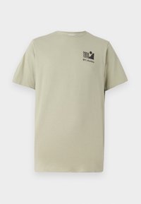 Unselected, safari