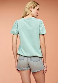 Next SHORT SLEEVE SPARKLE BUBBLEHEM - REGULAR FIT - T-shirts print - sage green