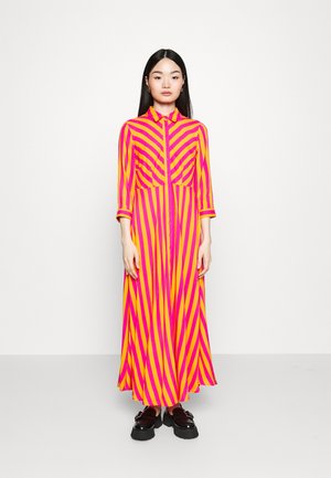 YASSAVANNA LONG SHIRT DRESS  - Maxi šaty - orange pepperstripes:fuchsia purple