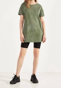 Bershka Sukienka letnia