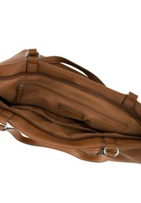 Bolso de mano de cuero marrón con un exterior texturizado, doble asa y un interior que cuenta con múltiples compartimentos y un bolsillo con cremallera.