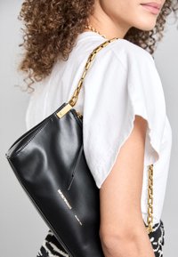 GIGI HOBO  - Käsilaukku - nero/black