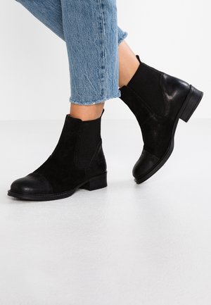 Stiefelette - black