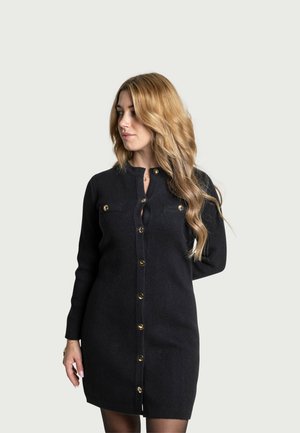 HEAVY BUTTON UP - Strickkleid - black