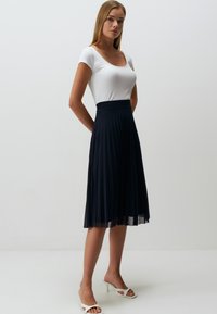 Jimmy Key HIGH WAIST MIDI - Gonna a pieghe - dark blue