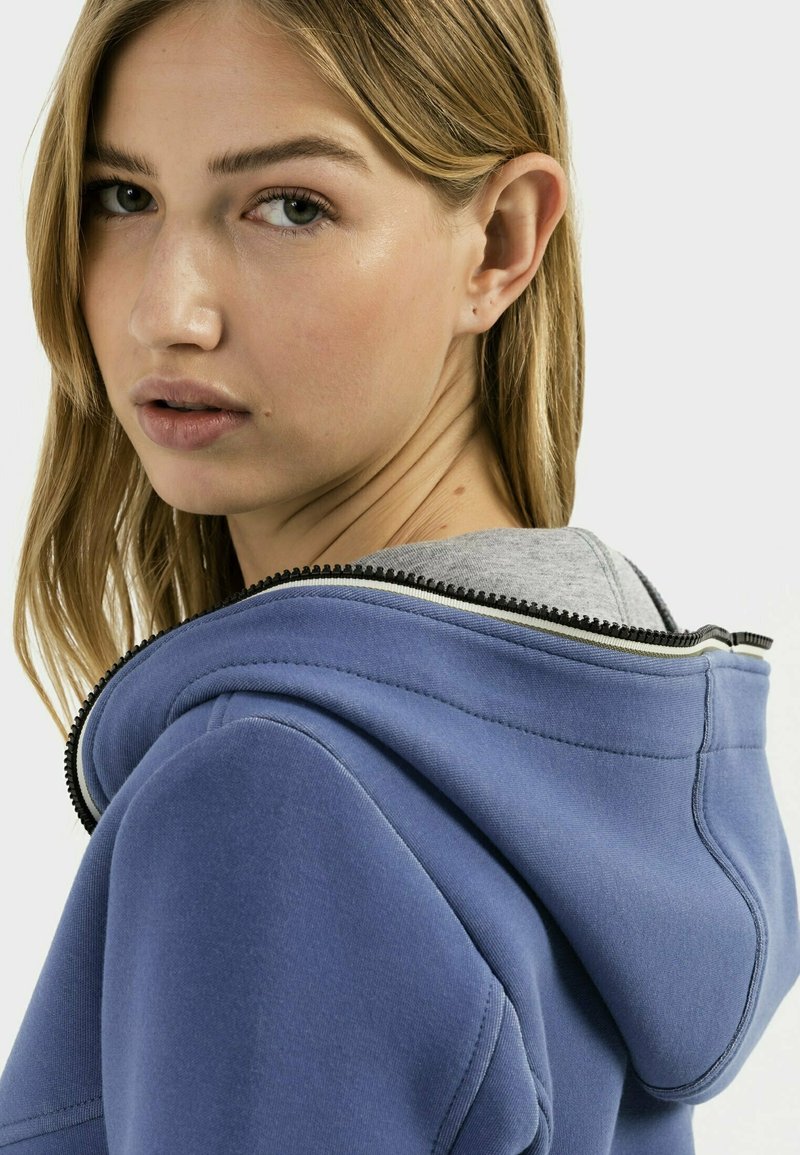 Damen Sweatshirts | camel active SCUBA Sweatjacke blue/blau - SK75514 Damen Sweatshirts | camel active SCUBA Sweatjacke blue/blau - SK75514