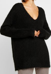 EDITED Pullover - black