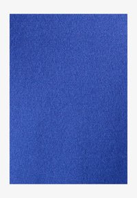 Unselected, bleu outremer