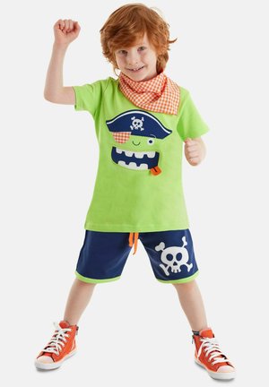 Denokids, SET FUNNY PIRATE - Shorts - mehrfarbig