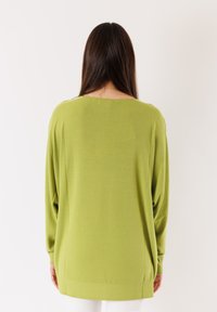 KONTATTO SCOLLO A V - Maglione - verde
