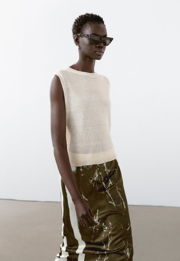 LIGHTWEIGHT SLEEVELESS  - Top - beige